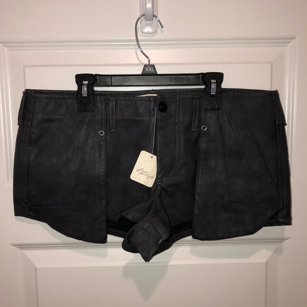 New We The Free by Free People Dark Angel Vegan Micro Shorts sz 8 - Picture 2 of 3